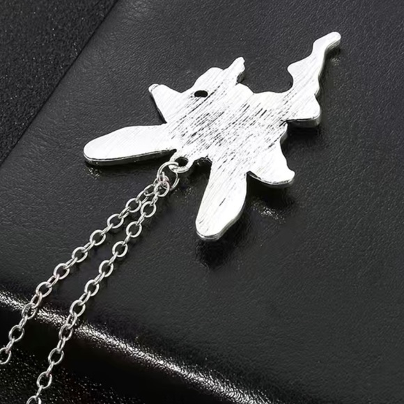 $2/$25 or 3/$35 NWOT Silver dangling fairy necklace - Picture 10 of 11